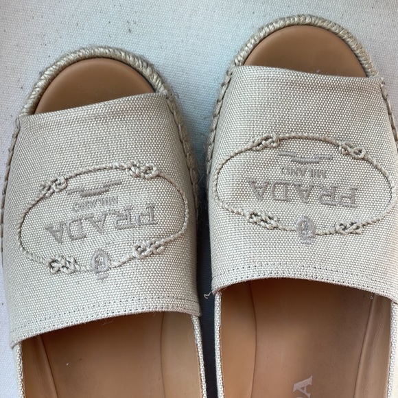 Prada - Picture 10 of 10